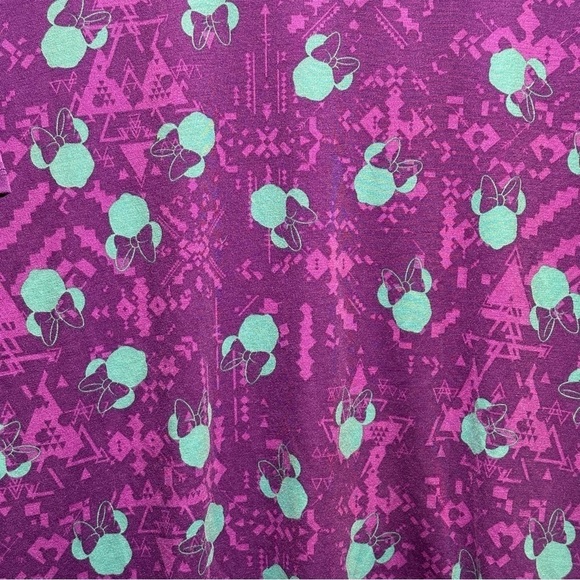 NEW LulaRoe Irma Mid-Sleeve Stretchy High-Low Tunic Top Loose Minnie Disney Teal - Picture 9 of 14